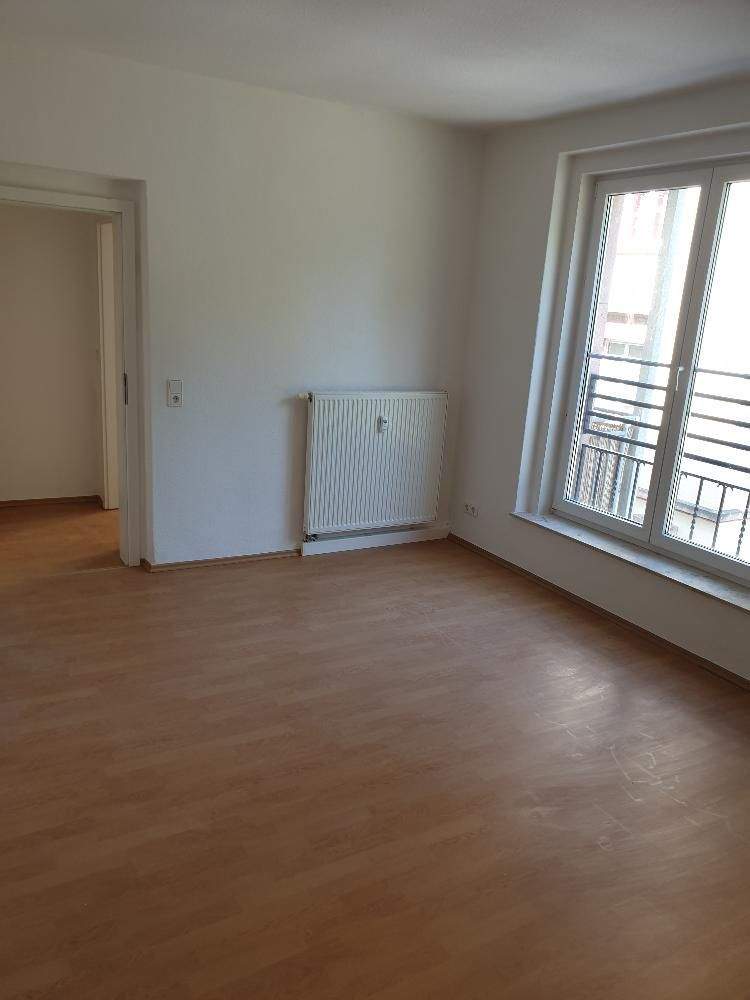 offene Küche, Tageslichtbad und Balkon in Zentrumsnähe – Chemnitz – Vorschaubild 3