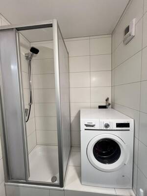 1-Zimmer-Wohnung 43 qm nahe Luitpoldpark inkl. EBK, Garage, Balkon - bezugsbereit und provisionsfrei – 80809 München – Vorschaubild 8