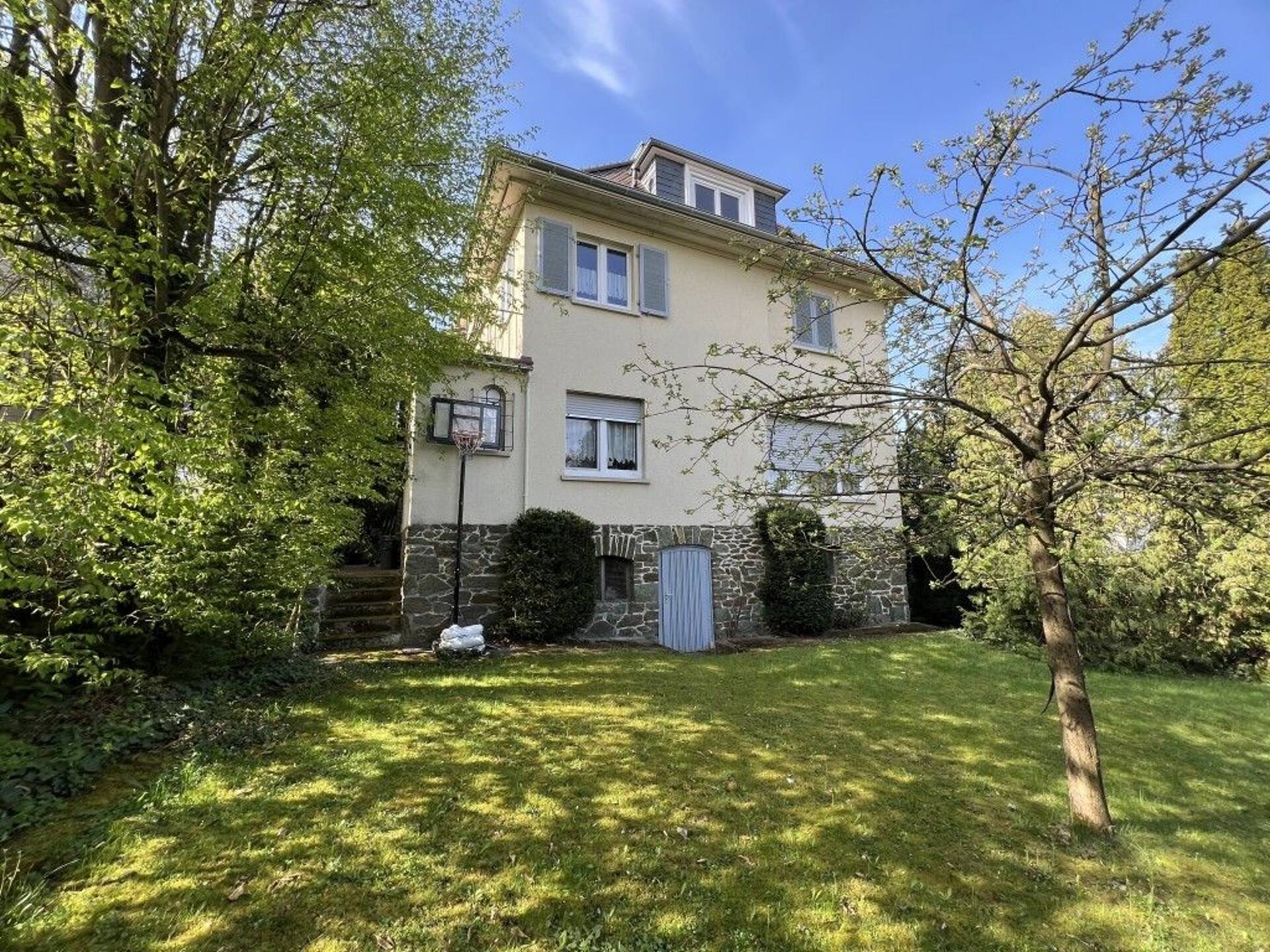 Haus in 35394 Gießen mit 191 m² kaufen