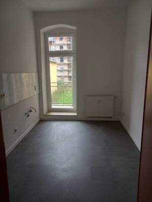 Wie wär's mit einer hübschen Drei-Zimmer-Wohnung mit Balkon? – 9130 Chemnitz – Vorschaubild 4