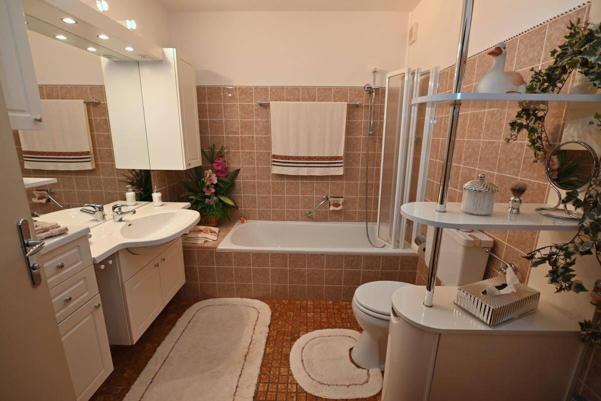 Wunderschöne 2,5 Zimmer-Wohnung in Bad-Rippoldsau – Bad Rippoldsau-Schapbach – Vorschaubild 6