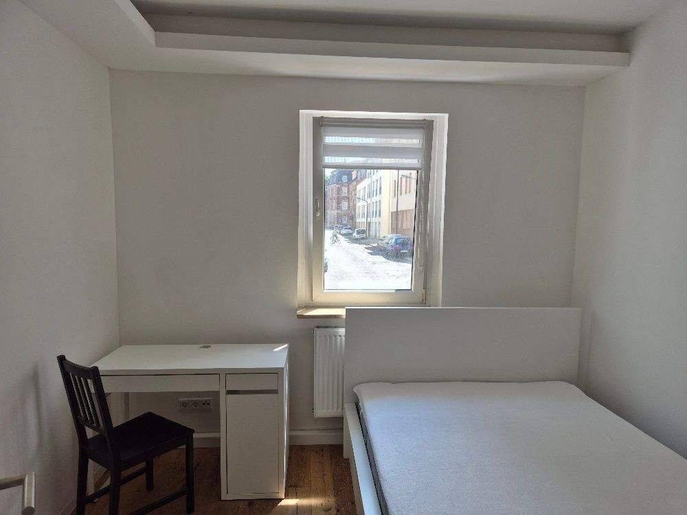 Nürnberg St.Peter: WG-Zimmer in einer gemischten 4er-Wohngemeinschaft zu vermieten; Nähe Wöhrder See und Hochschule – Nürnberg – Bild 1 von 9