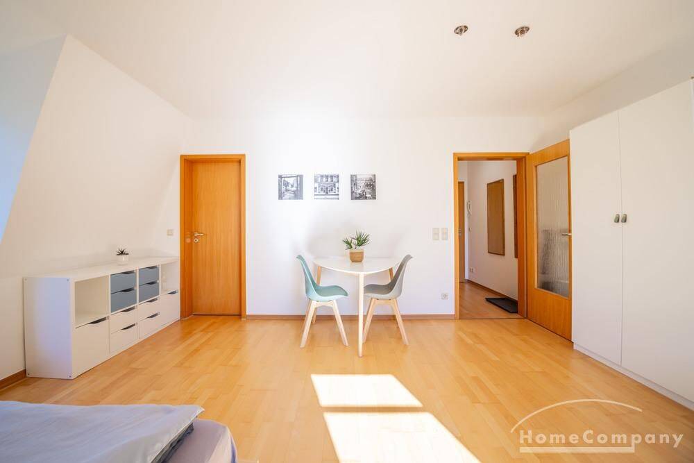 26811 HomeCompany Dresden Möbliert/Furnished 1-Zimmer Apartment in Dresden-Neustadt mit Balkon max. 2 Personen – Dresden – Vorschaubild 3