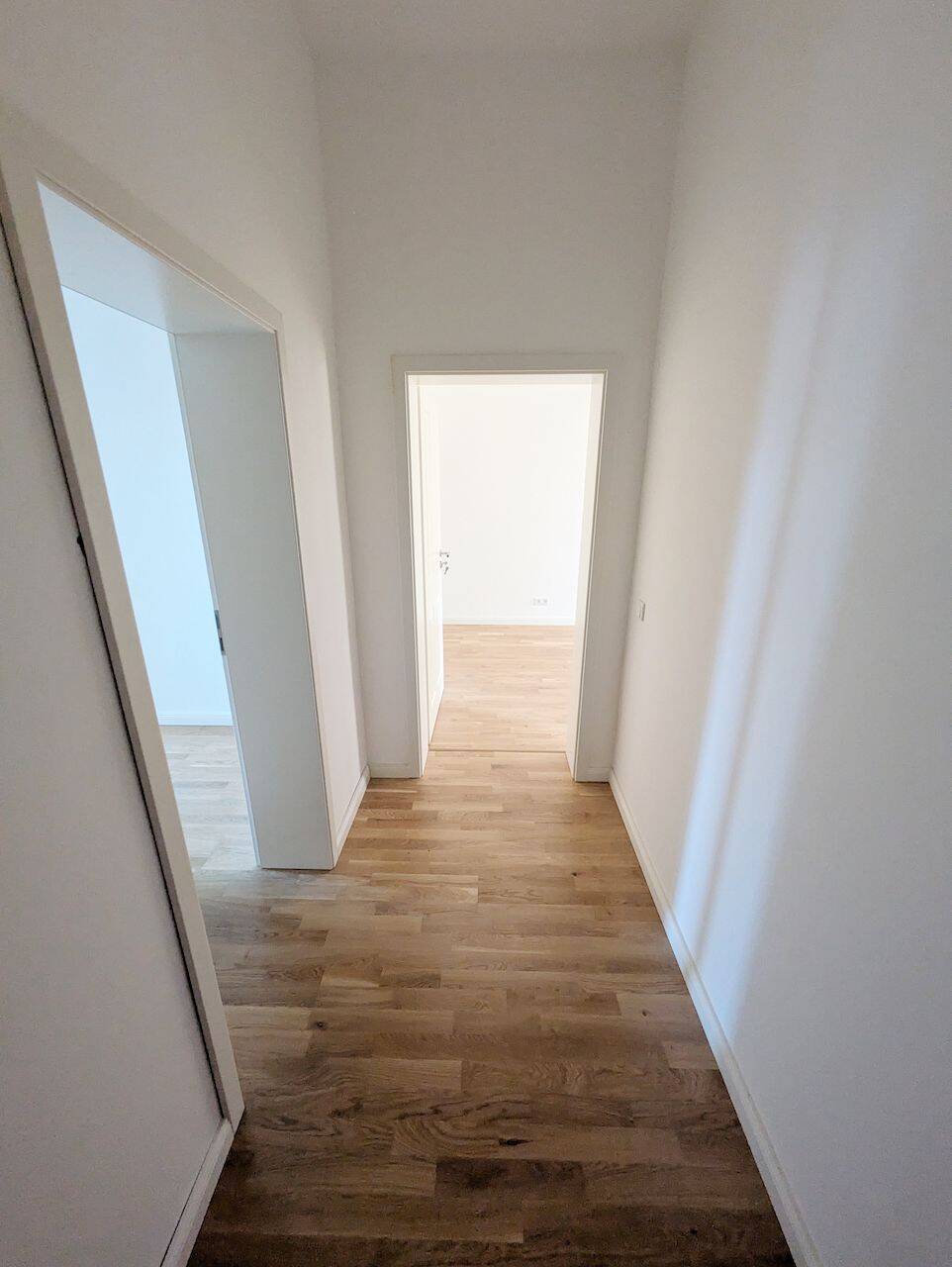 ++ charmante, renovierte 2,5-Raum Wohnung im 1. Obergeschoss - Balkon, modernes Badezimmer ++ – Chemnitz – Vorschaubild 7
