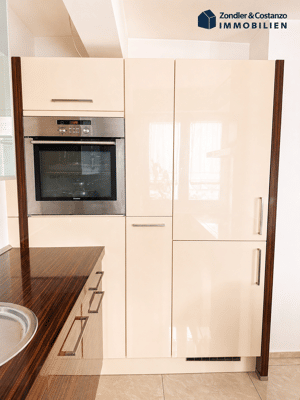 * Untertürkheim: Sehr schöne, großzügige 4,5-Zi.-Wohnung direkt an den Weinbergen * EBK * TL-Bad * – 70327 Stuttgart – Vorschaubild 7