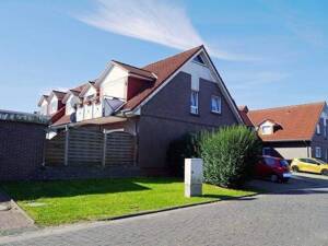 Familienfreundliche 4-Zimmer-Wohnung im Erdgeschoss mit Terrasse und Gartenanteil
