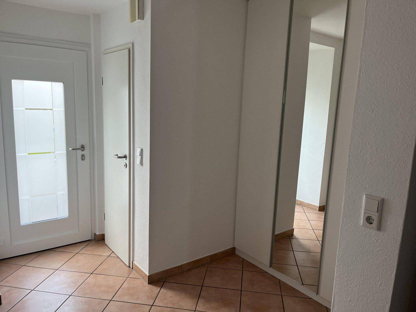 RMH sucht glückliche Familie die im Taunus/ Oberursel / Weißkirchen, etwas EIGENES möchten – Oberursel – Vorschaubild 6