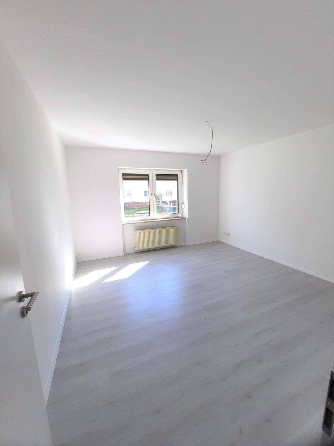 Lichtdurchflutete Traumwohnung! Moderne 3-Raum-Wohnung in Sudenburg