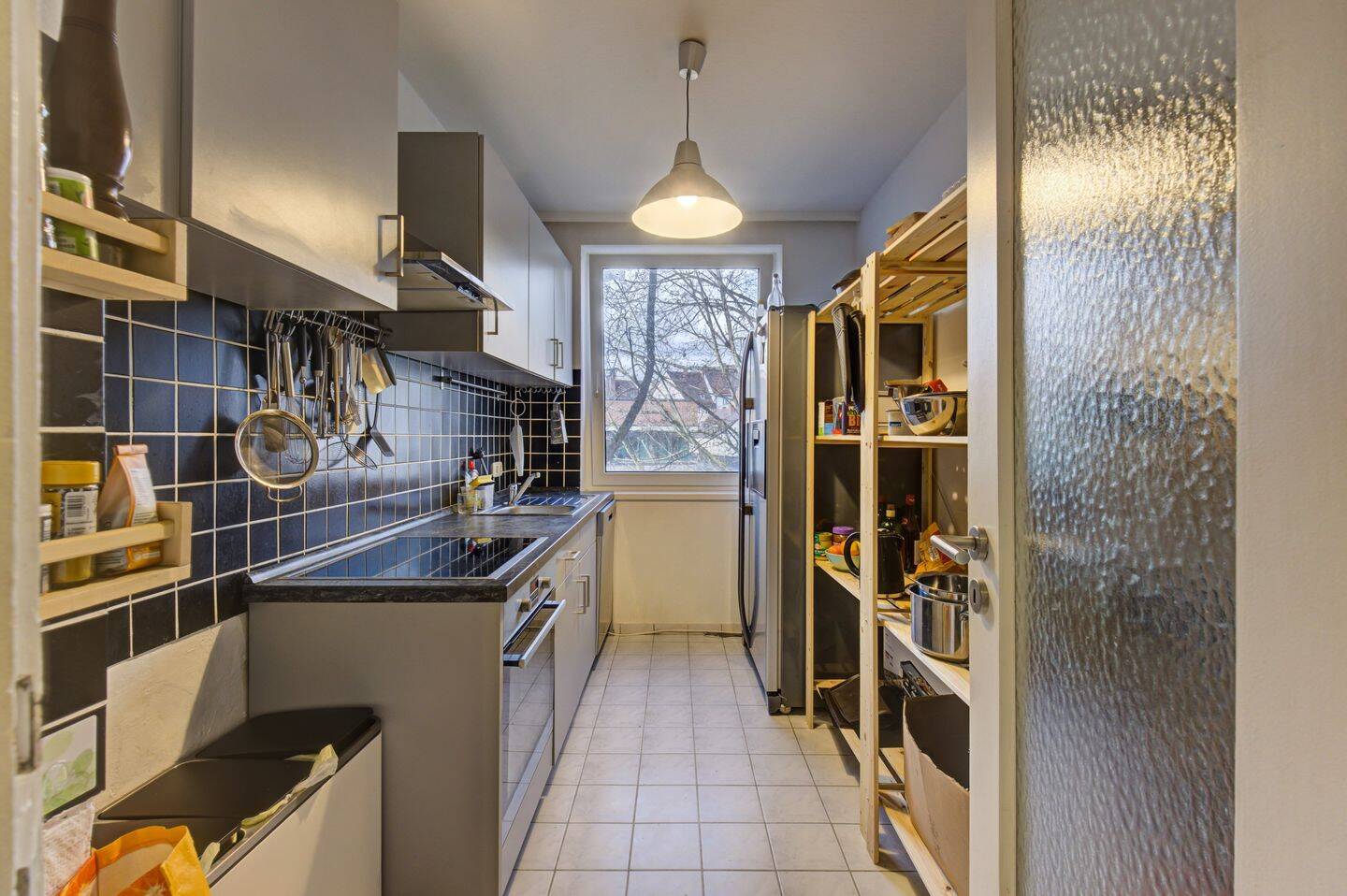 Solide vermietete 3 Zimmer Wohnung in Nürnberg Sebald – Nürnberg – Vorschaubild 2
