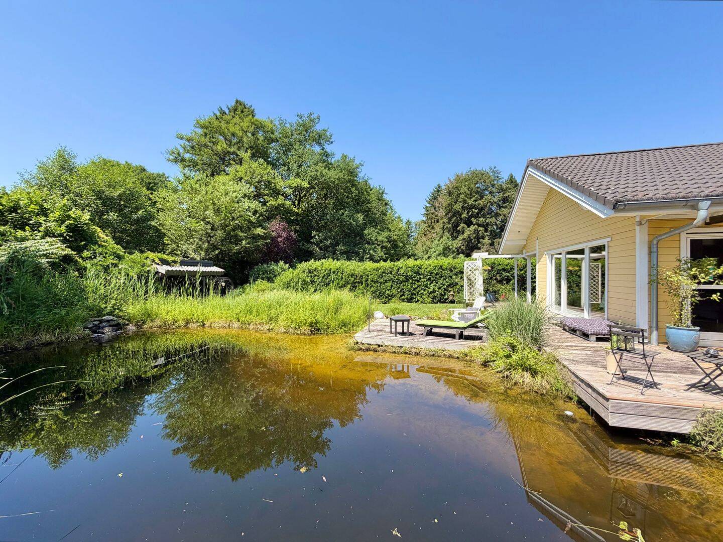 Wohnen wie im Urlaub - Exklusives Refugium im skandinavischen Landhausstil mit einzigartiger Garten- und Wasserlandschaft – Neustadt am Rübenberge – Vorschaubild 6