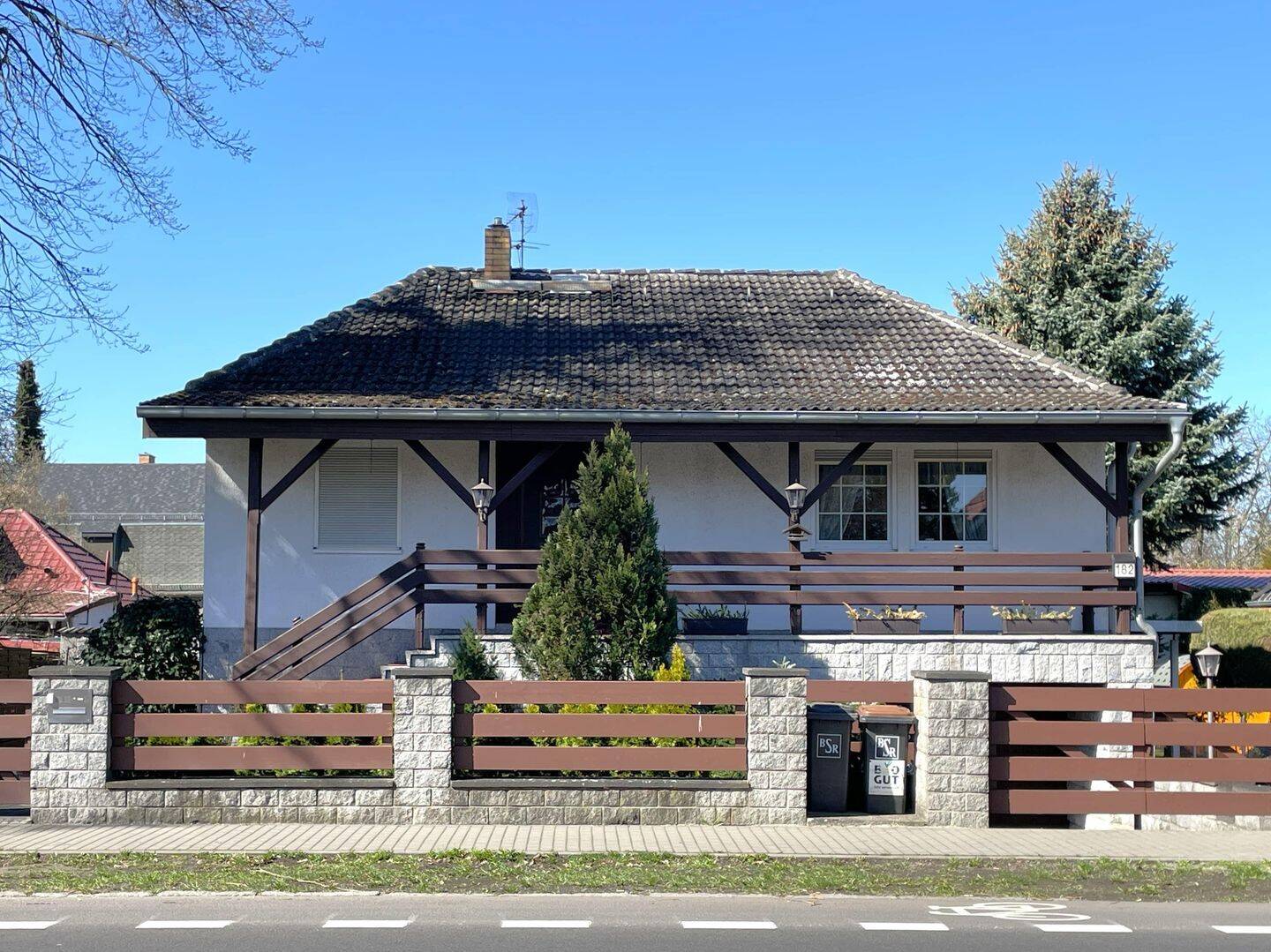 Zwei Flurstücke - ein Haus - ein Baugrundstück – Berlin – Vorschaubild 2