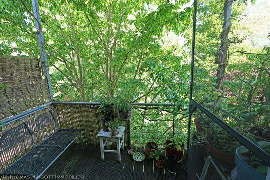 Dachgeschoss-Maisonettewohnung mit 2 Balkonen Nähe Beethovenpark – Köln – Vorschaubild 3