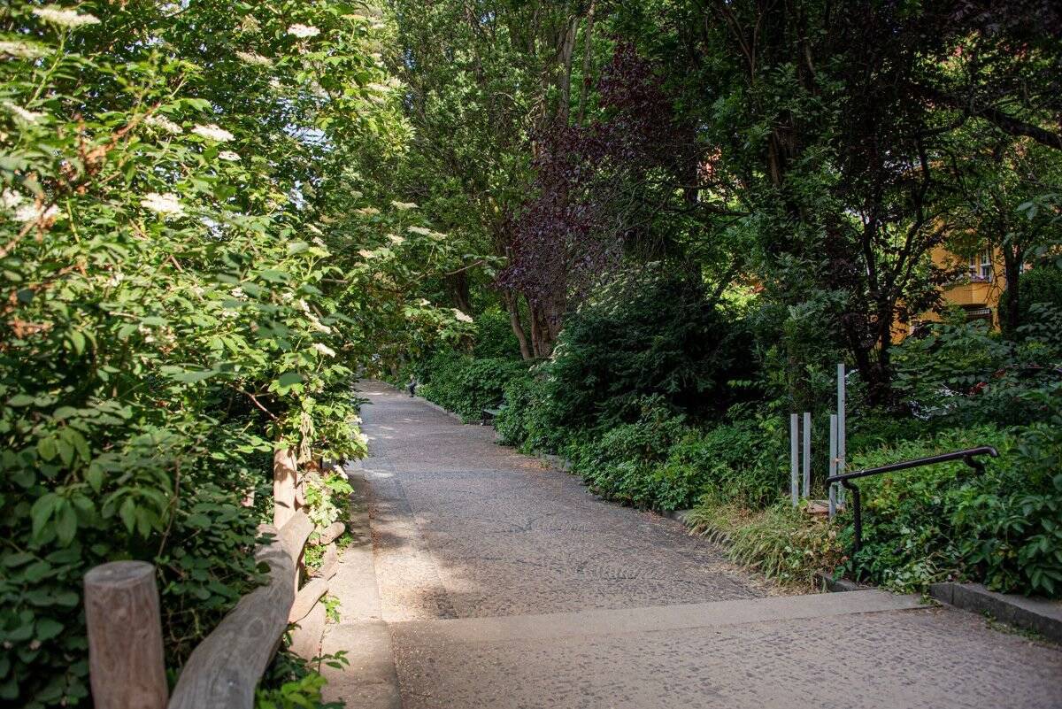 Im schönen Friedenau: 2-Zimmer-Gründerzeit-Traum mit Balkon - PROVISIONSFREI – Berlin – Vorschaubild 7