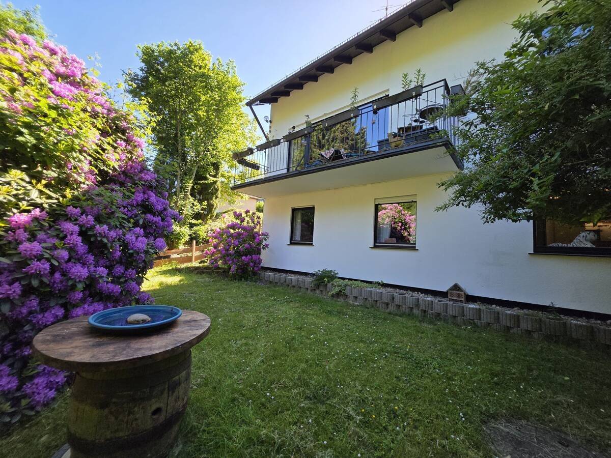Gräfrath: Tolles 1-2 Fam.-Haus, mit Sauna und Schwimmbad - am Waldrand - sucht neue Familie! – Solingen – Vorschaubild 2