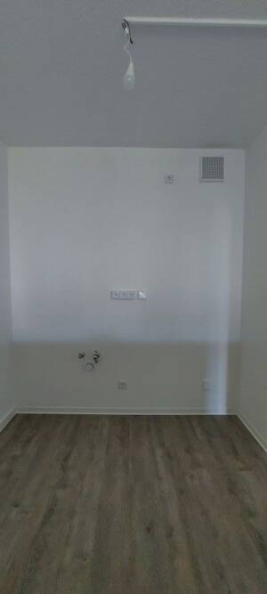Hereinspaziert - 3 Zimmer zum Wohlfühlen! – 1239 Dresden – Vorschaubild 9