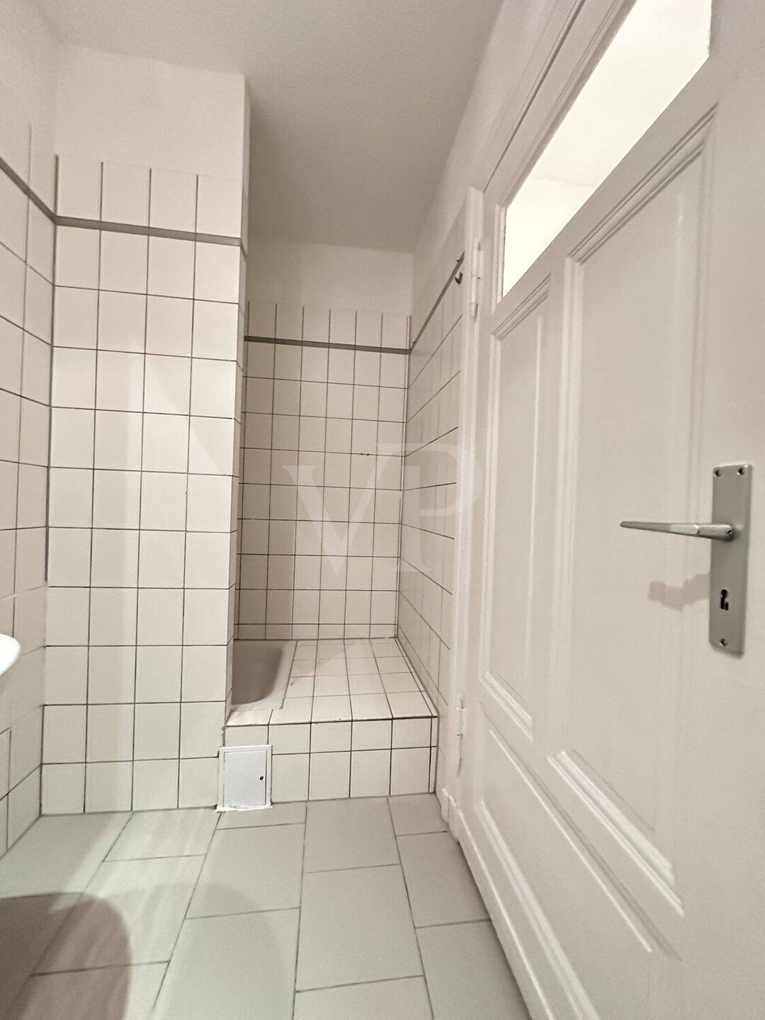 Frisch renovierte 2-Zimmer-Wohnung in Stadtfeld -Ost zu verkaufen! – Magdeburg – Vorschaubild 9