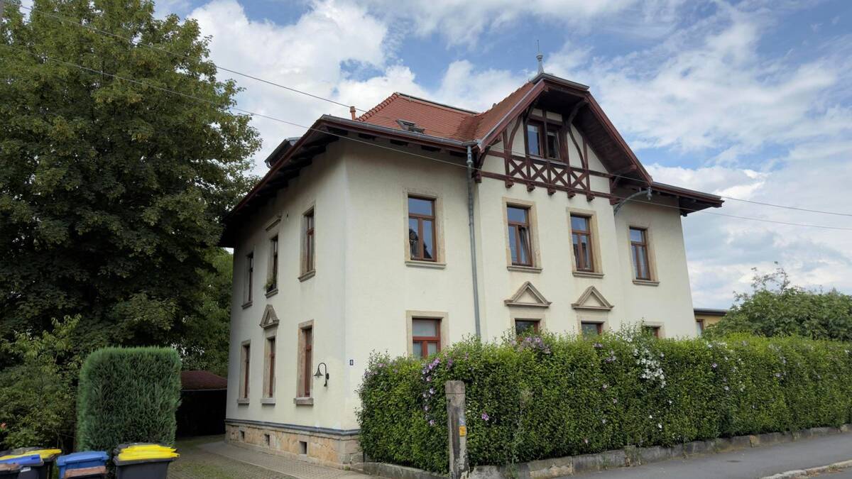 Historisches Mehrfamilienhaus in hervorragendem Erhaltungszustand – 1189 Dresden – Bild 1 von 9