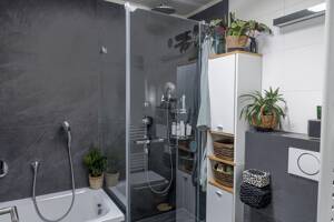Exklusive Attikawohnung mit großzügiger Sonnenterrasse in begehrter Aussichtslage von Stuttgart-Botnang – 70195 Stuttgart – Vorschaubild 7