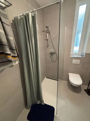 Modernes 16m^2 WG Zimmer in Mitte – 70184 Stuttgart – Vorschaubild 7
