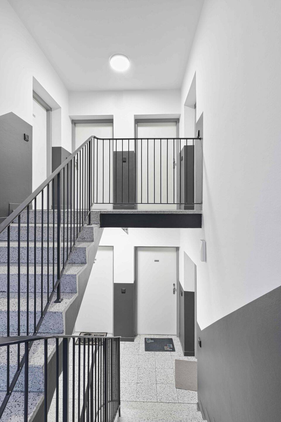 provisionsfrei! gepflegte Kapitalanlage - 3 Zimmer mit Balkon – München – Vorschaubild 3