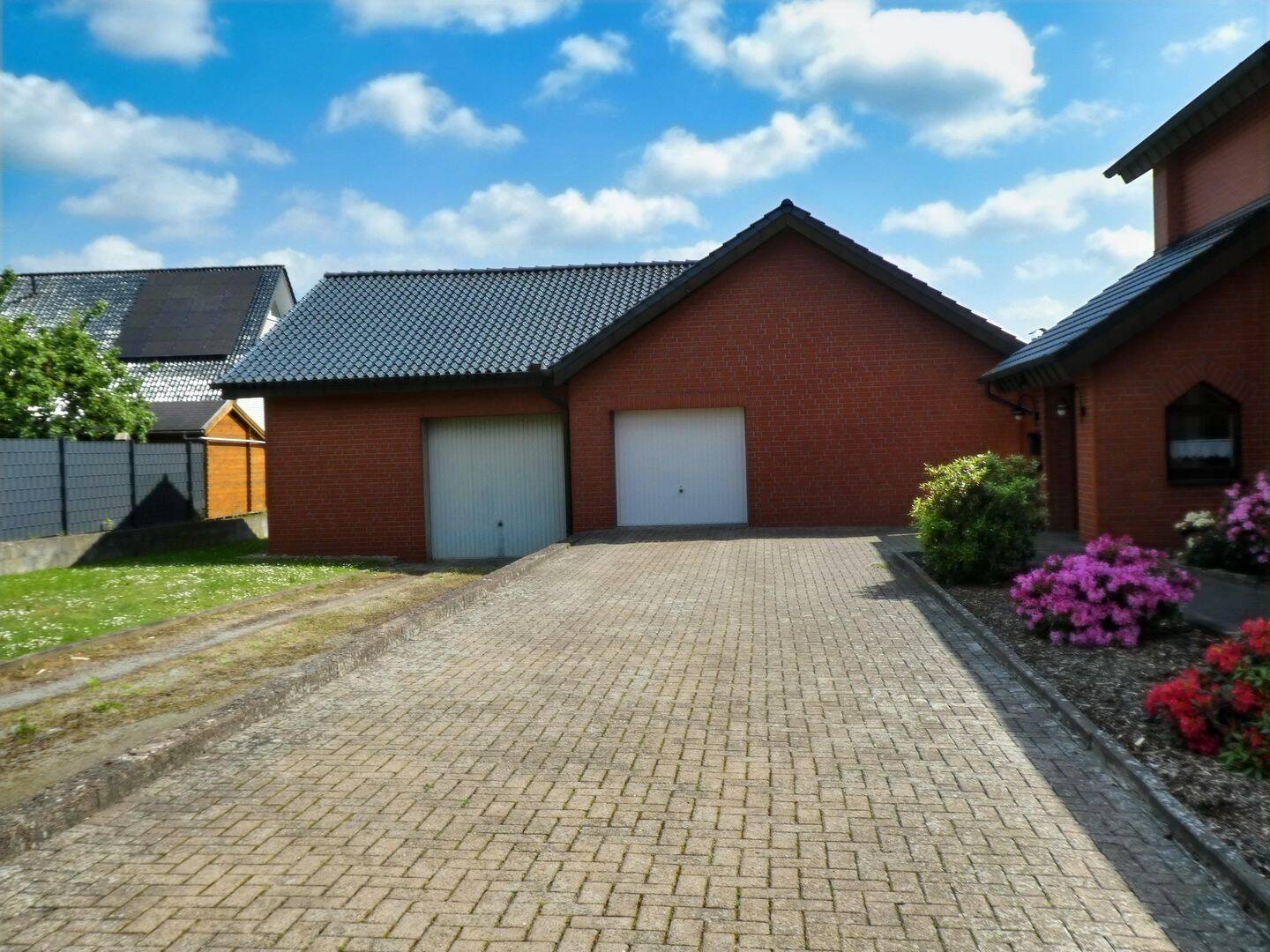 Geräumiges Wohnhaus mit viel Platz und großem Grundstück! – Hüllhorst – Vorschaubild 6