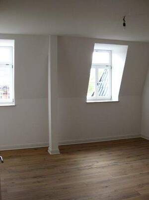 ANLAGE, vermietete, charmante 4 Zi.- Maisonettewhg. im sanierten Altbau im Q21 – 22307 Hamburg – Vorschaubild 6