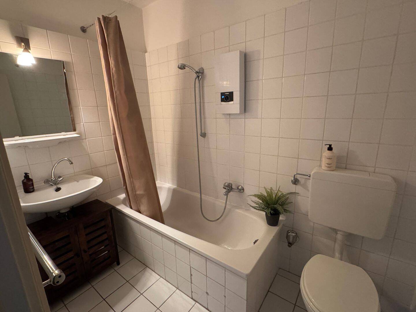 Helle 1-Zimmer-Wohnung nähe Osterstraße. "Bitte Beschreibung beachten" – Hamburg – Vorschaubild 4
