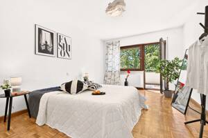 FREIRAUM - Großzügige 4-Zimmer-Wohnung mit zwei Balkonen und zwei Einzelgaragen in Stuttgart-Hofen – 70378 Stuttgart – Vorschaubild 4
