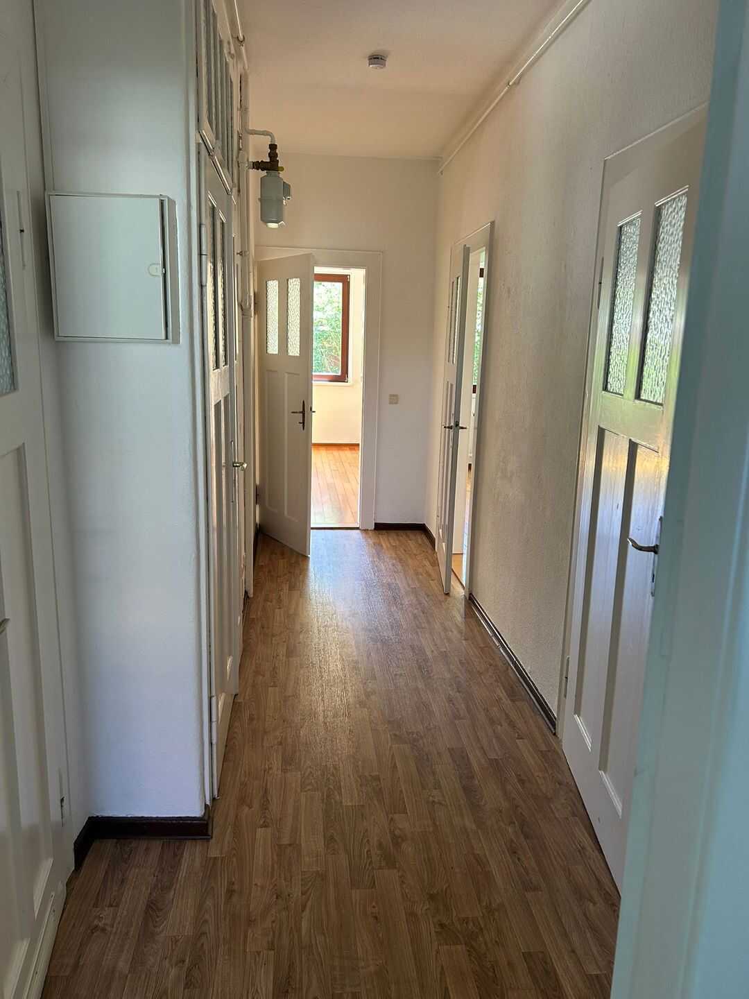 Herrliche 3 Zimmer Altbauwohnung im Westviertel mit sonnigem Garten – Jena – Vorschaubild 5
