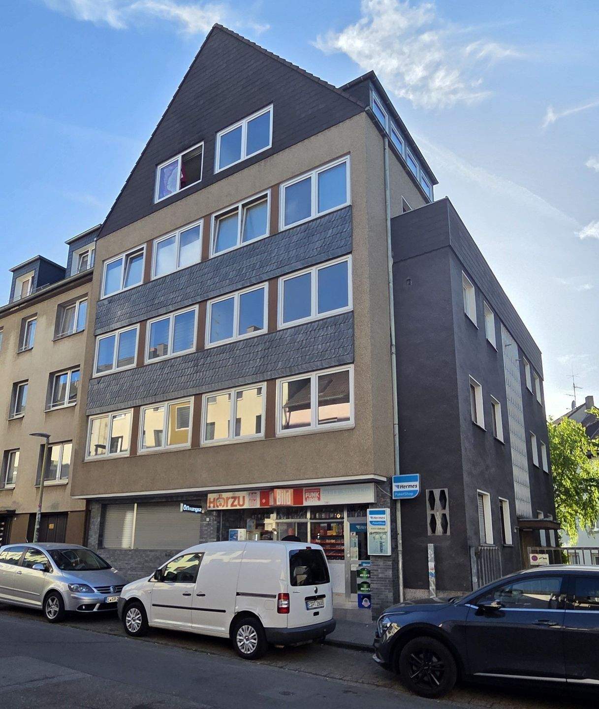 IHRE GELEGENHEIT!!! RENOVIERTES 1 ZIMMER ERDGESCHOSS APARTMENT mit KLEINER TERRASSE in ESSEN - HOLSTERHAUSEN!!!