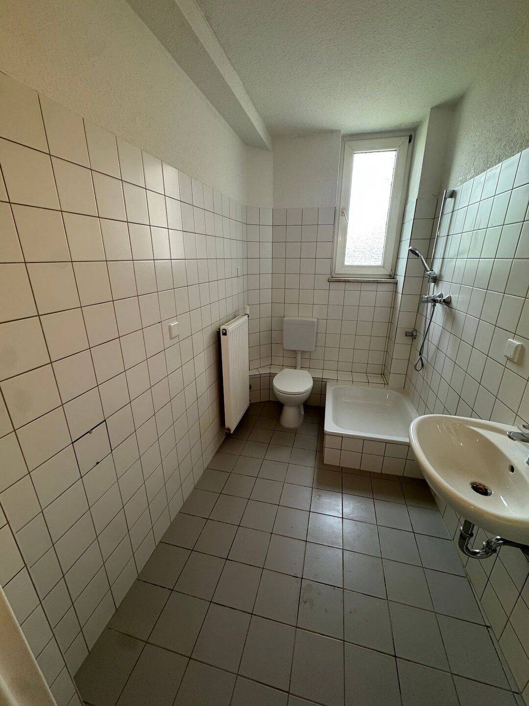 Schöne 2-Zimmer-Wohnung mit Tageslichtbad! – Essen – Vorschaubild 2