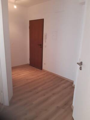 Schöne, frisch renovierte 2-Zimmer Wohnung, direkt am Schloß Broich – 45479 Mülheim an der Ruhr – Vorschaubild 6