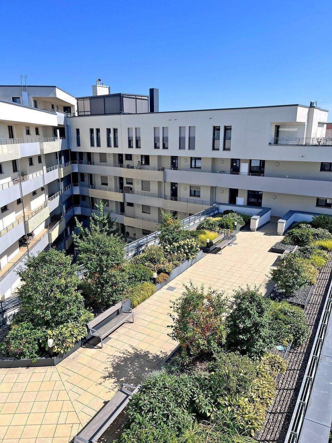 LAVIDA Nürnberg – Penthouse, 151 m², private Dachterrasse mit Wintergarten, Blick auf Kaiserburg und Altstadt – Nürnberg – Vorschaubild 3