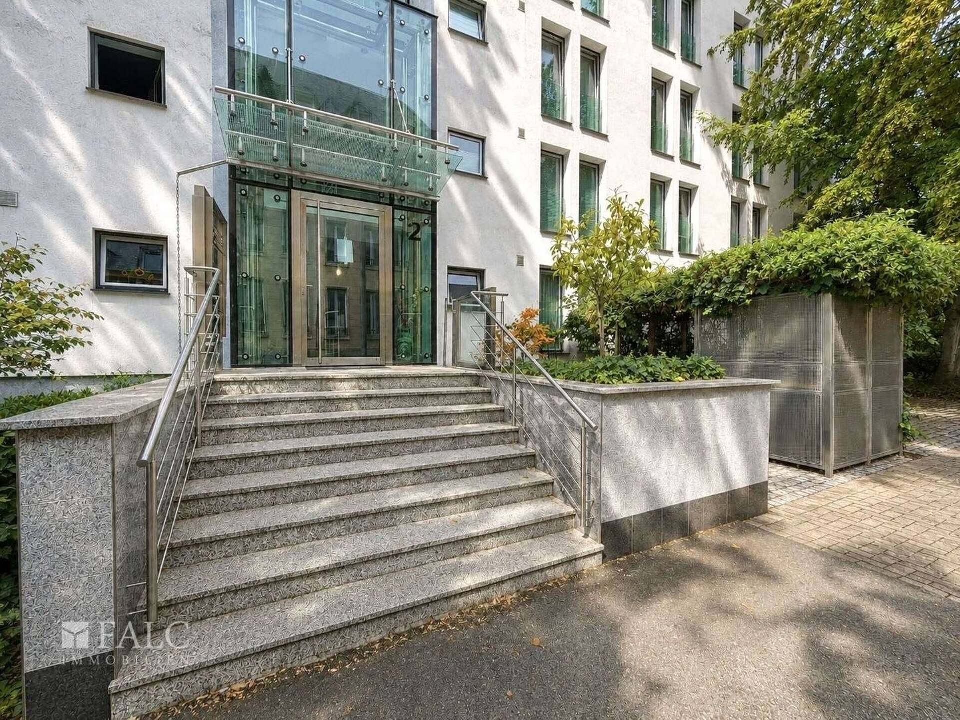 Etagenwohnung in 50668 Köln mit 91 m² kaufen