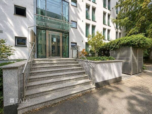 Etagenwohnung in 50668 Köln mit 91 m² kaufen