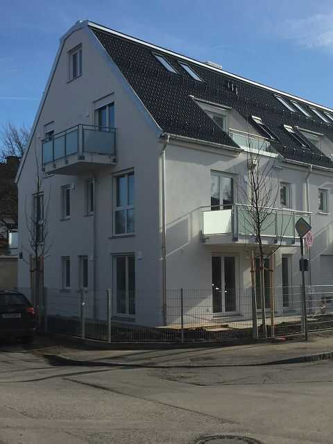 Modernes Wohnen in Bogenhausen: 3-Zimmer-Apartment mit Balkon und 95m2 Nutzfläche