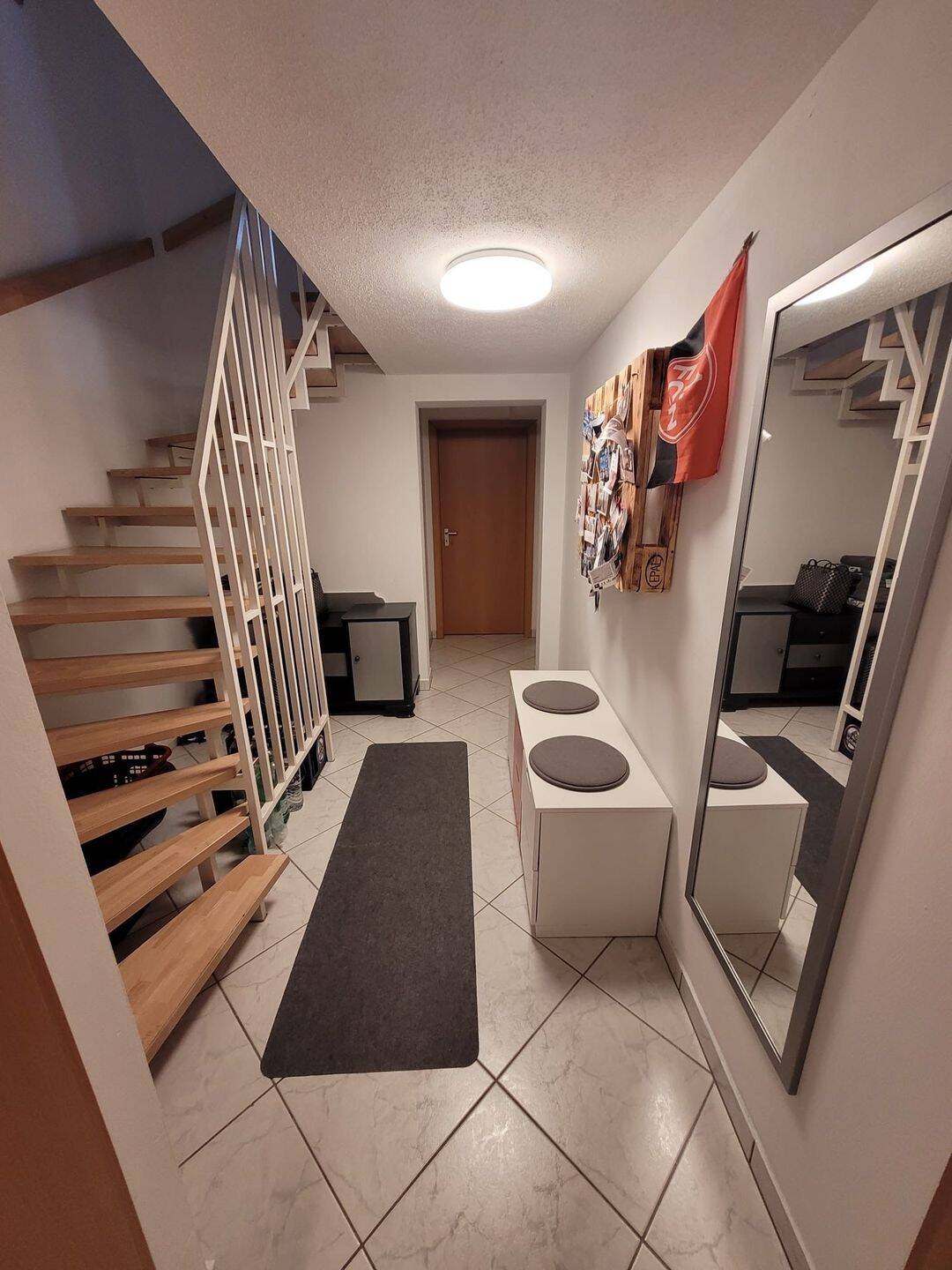 Gepflegtes Zweifamilienhaus mit zwei abgeschlossen Wohneinheiten in bester Lage – Rottendorf – Vorschaubild 9