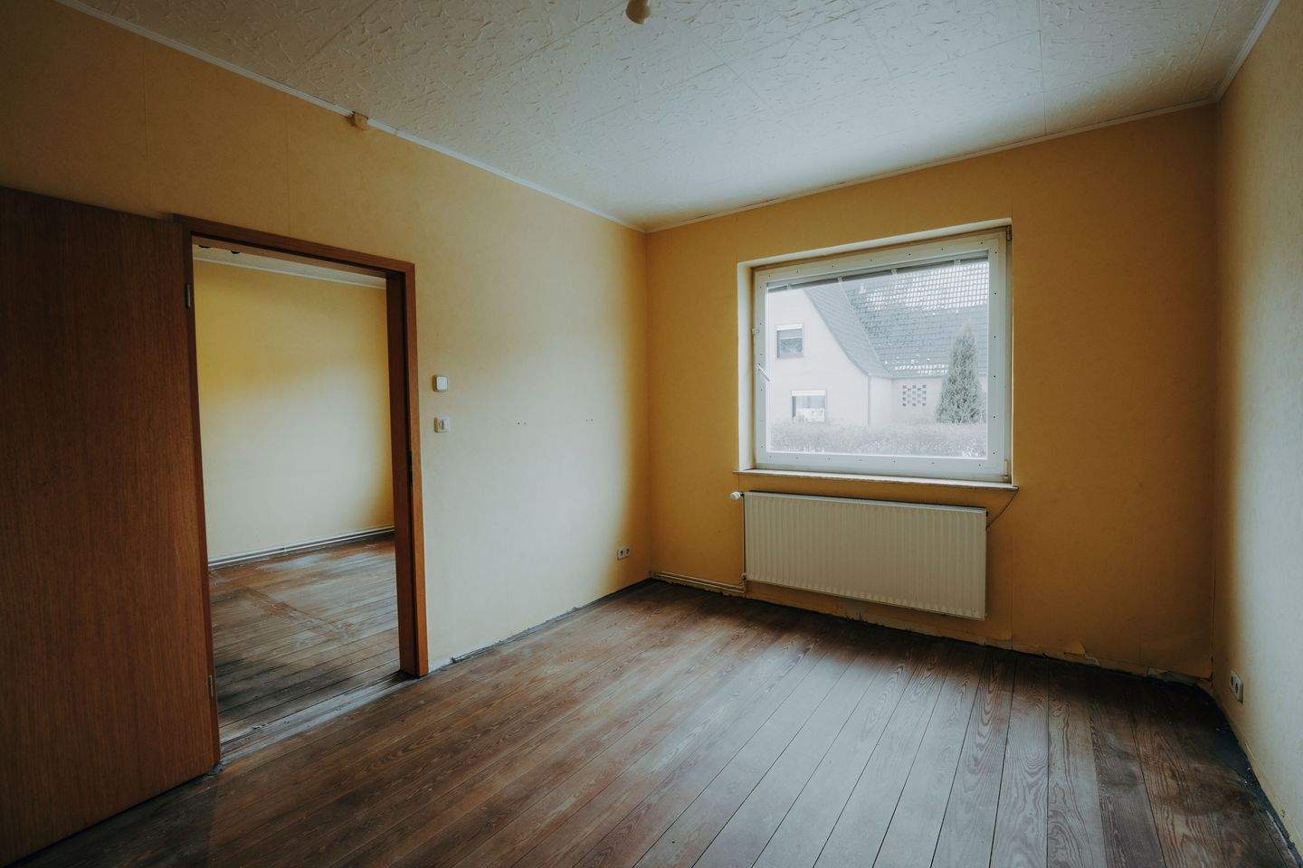 Provisionsfrei - Ihr Traum ist erfüllbar - Ein-/Zweifamilienhaus mit Eigenland in Lübeck – Lübeck – Vorschaubild 4