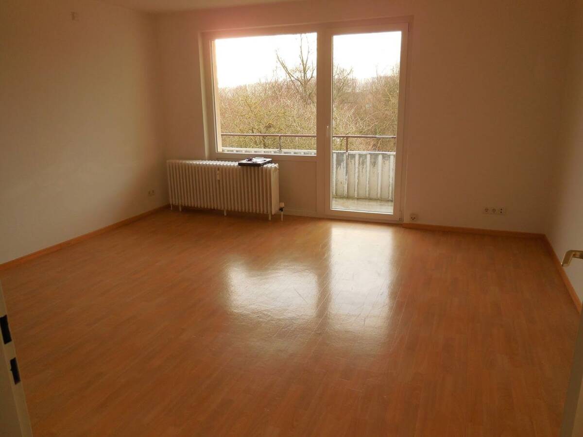 3 Zim.-Wohnung, 02. OG, links, Siemensweg 22 – 38228 Salzgitter – Bild 1 von 6