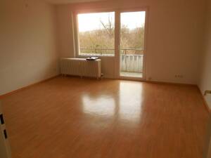 3 Zim.-Wohnung, 02. OG, links, Siemensweg 22