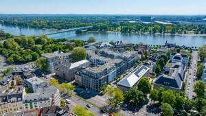 Viva Agrippina: Exklusive 4-Zimmer-Wohnung mit Balkon am Rhein in Köln – 50668 Köln – Vorschaubild 2