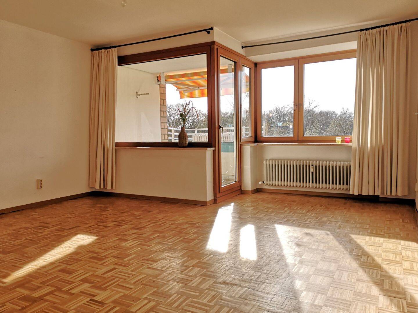 Provisionsfrei für Kaufende: 2 Zi.-ETW zur individuellen Modernisierung in HH-Sasel