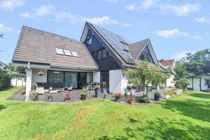 Stilsicheres, großes Architektenhaus mit Galeriecharakter in beliebter Wohnlage von St. Gertrud... – 23556 Lübeck – Vorschaubild 6