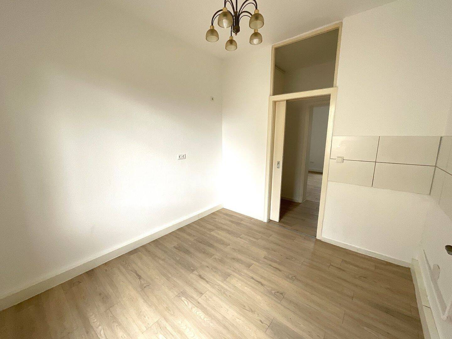Gut geschnittene 3-Zimmer-Wohnung in Nürnberg – Nürnberg – Vorschaubild 4