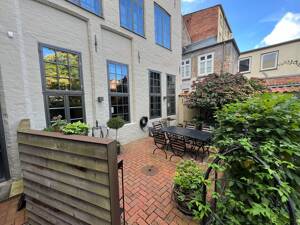 Luxuriöse 2-Zimmer-Terrassenwohnung auf der Lübecker Altstadtinsel ! Kernsaniert ! Denkmalschutz ! – 23552 Lübeck – Vorschaubild 7