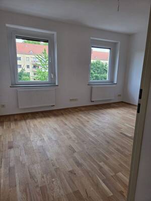 Erstbezug nach Kernsanierung – Reihenhaus mit Wintergarten in Dresden-Reick – 1237 Dresden – Vorschaubild 9