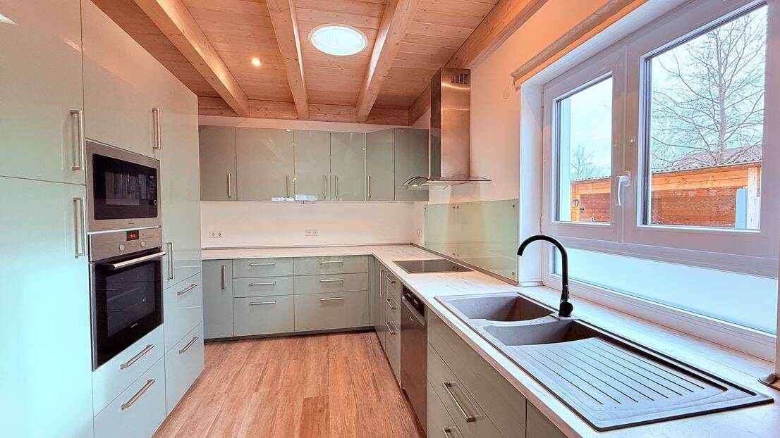 ... AIGNER - Wohnen auf einer Ebene: neuwertiger, ästhetischer Bungalow für gehobene Ansprüche ... – Ering – Vorschaubild 4