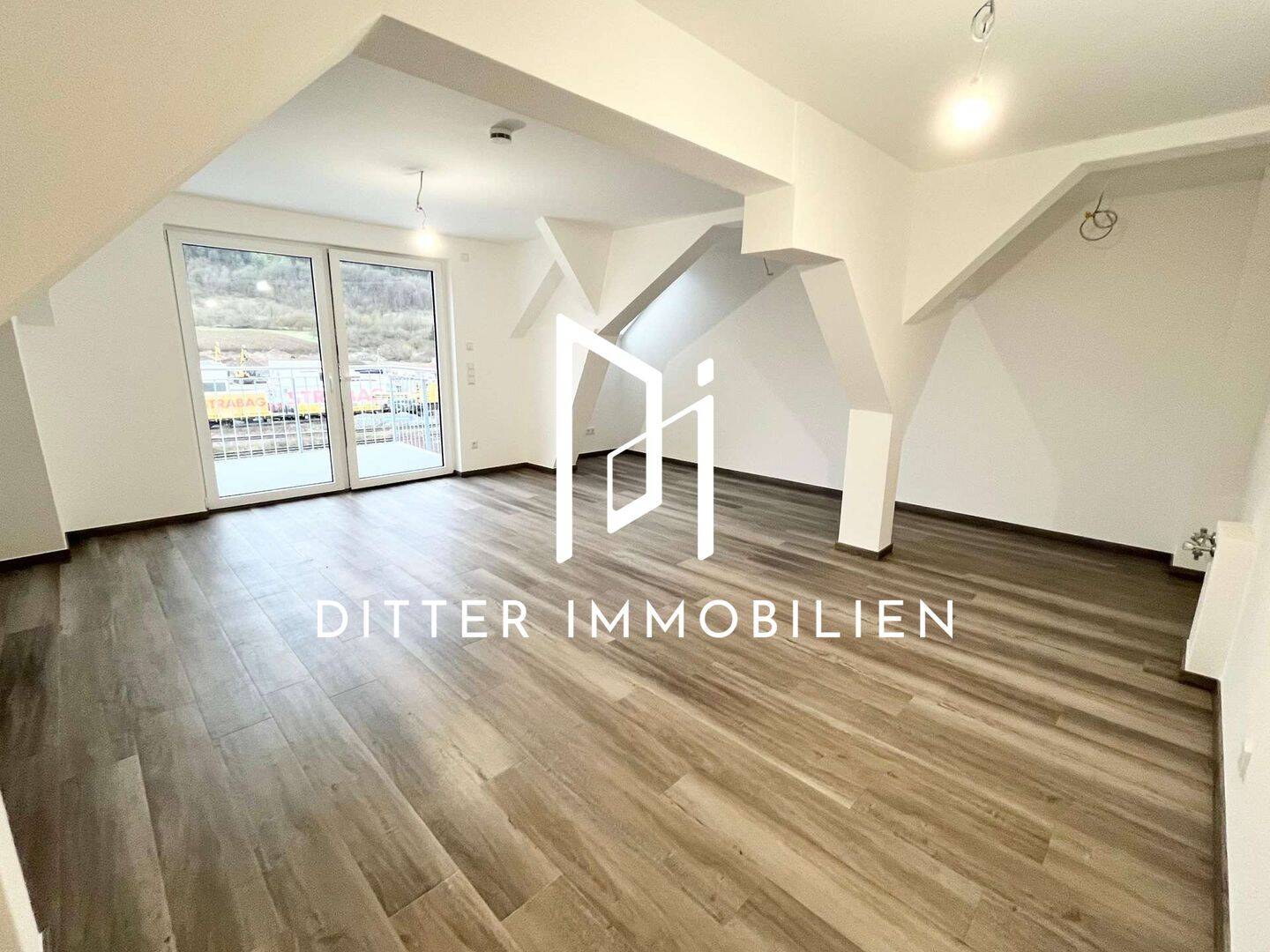 MIETE ERSTBEZUG - Exklusiv wohnen in Königshofen! 2-Zimmer-Wohnung
