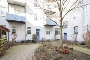 Charmantes City-Apartment: Renovierte 1-Zimmer-Wohnung sofort bezugsfrei in Tempelhof – 12099 Berlin – Vorschaubild 2