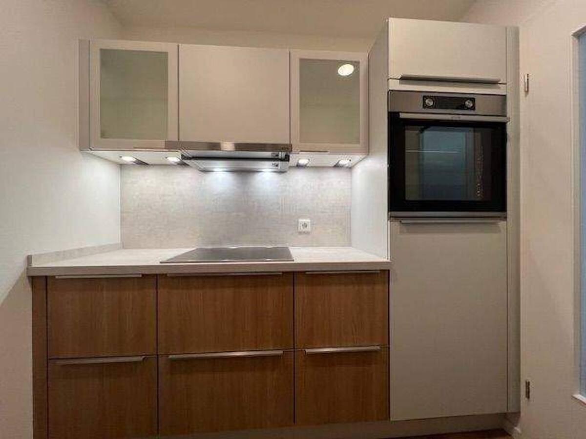 FREI | 2-Zimmer-Wasserblick-Wohnung mit neuer EBK in Fürth-Burgfarrnbach – 90768 Fürth – Bild 1 von 9
